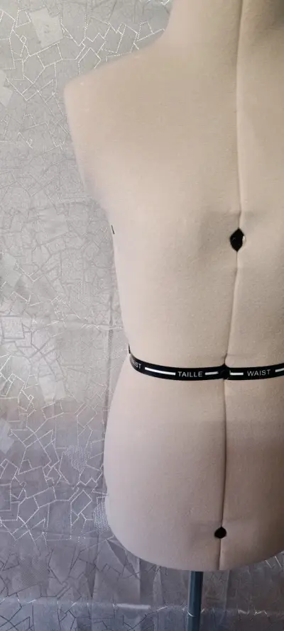 Maniquí XS Ajustable para Costura - miniatura 3