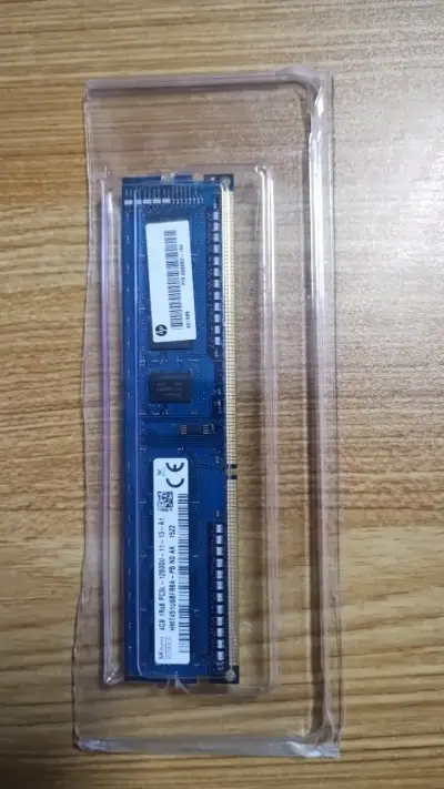 Memoria RAM 4GB DDR3L ( PC) - miniatura 2