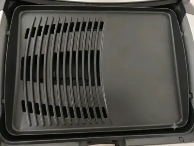 Parrilla Eléctrica Thomas con Tapa de Vidrio - miniatura 2