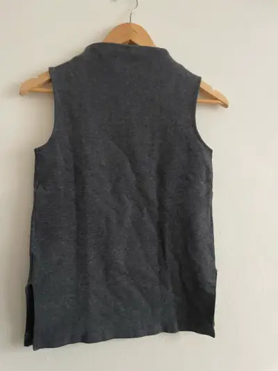 Chaleco sin mangas gris H&M talla XS - miniatura 2