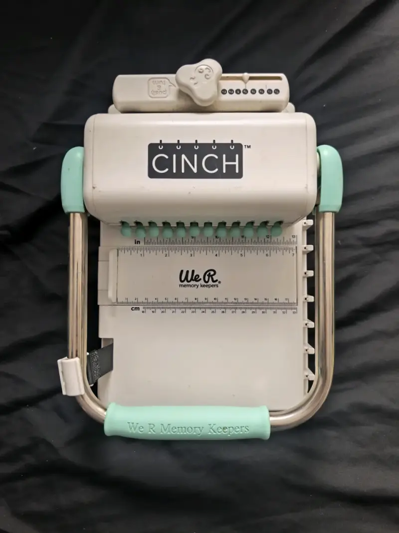 Encuadernadora Cinch para planners y álbumes - 2