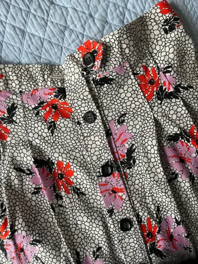 Falda larga floral con botones - miniatura 2