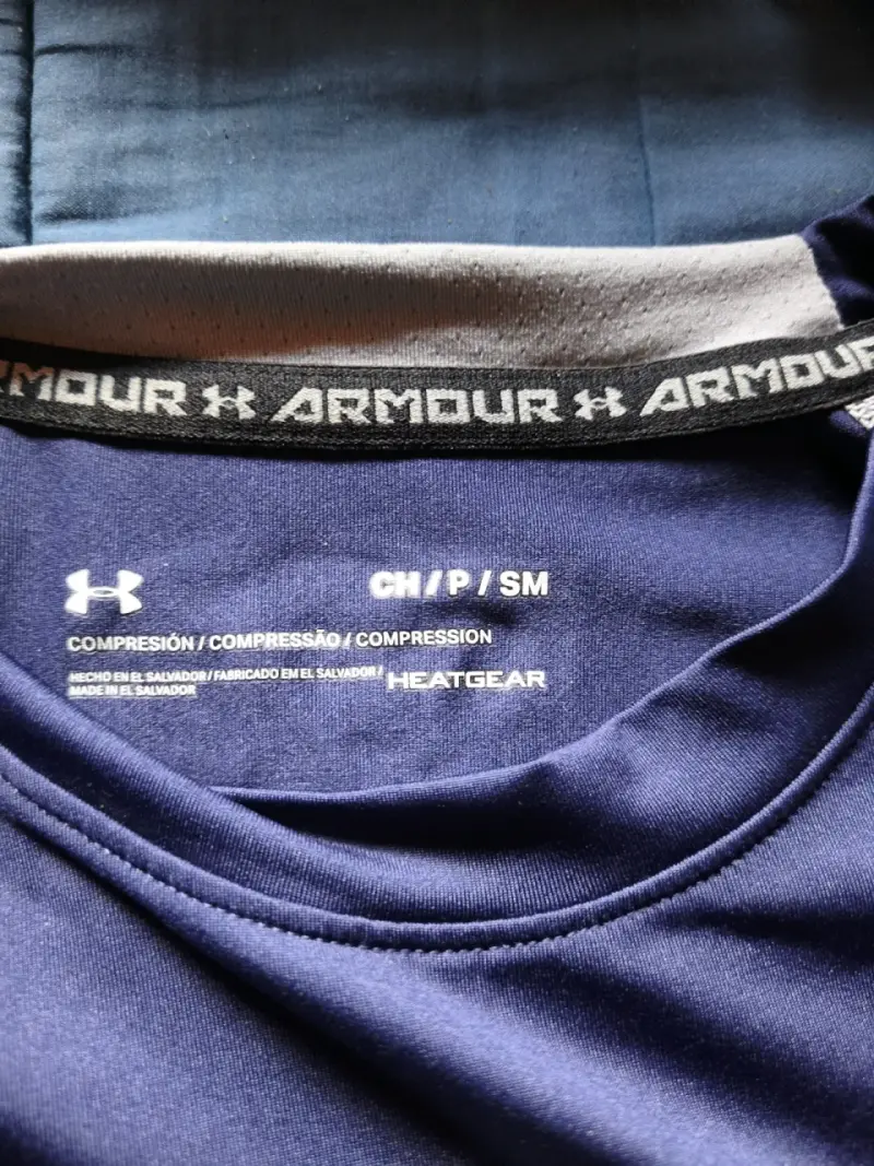 Polera de compresión Under Armour HeatGear azul - 4