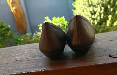 Zapatos de cuero marrón con tacón bajo para mujer - miniatura 3
