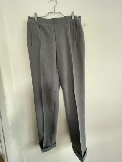 Pantalones de vestir gris para mujer - miniatura 6