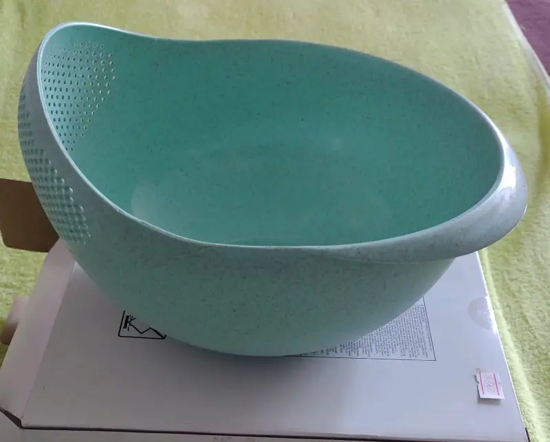 Bowl colador verde de trigo y plástico - 2