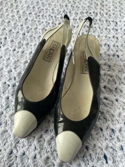 Zapatos de tacón Badan en blanco y negro - miniatura 1