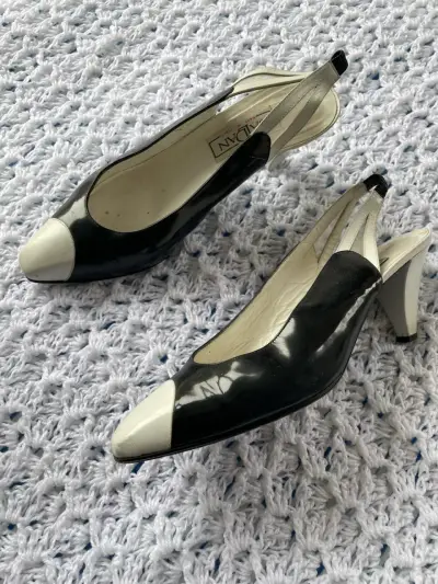 Zapatos de tacón Badan en blanco y negro - miniatura 2