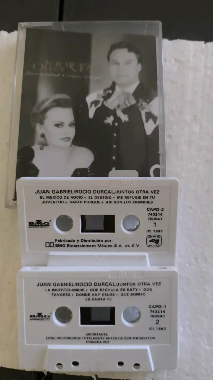 Cassette Juntos Otra Vez de Juan Gabriel y Rocío Dúrcal - 2