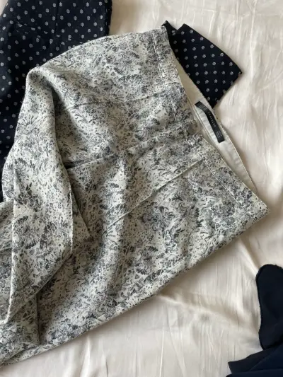 Pantalones estampados para mujer Zara y  H&M - miniatura 3