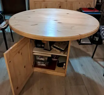 Mesa redonda de madera con almacenamiento - miniatura 4