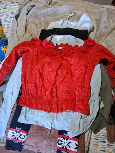 Lote de blusas y camisas para mujer - miniatura 2