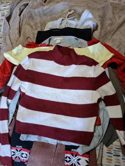 Lote de blusas y camisas para mujer - miniatura 5