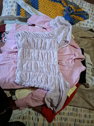 Lote de blusas y camisas para mujer - miniatura 6