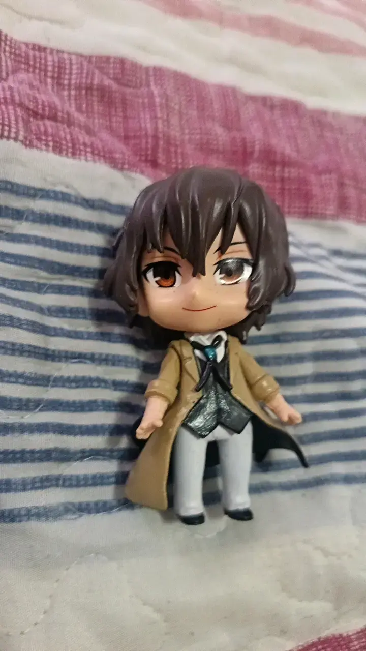 Figura chibi de dazai bungo stray dogs