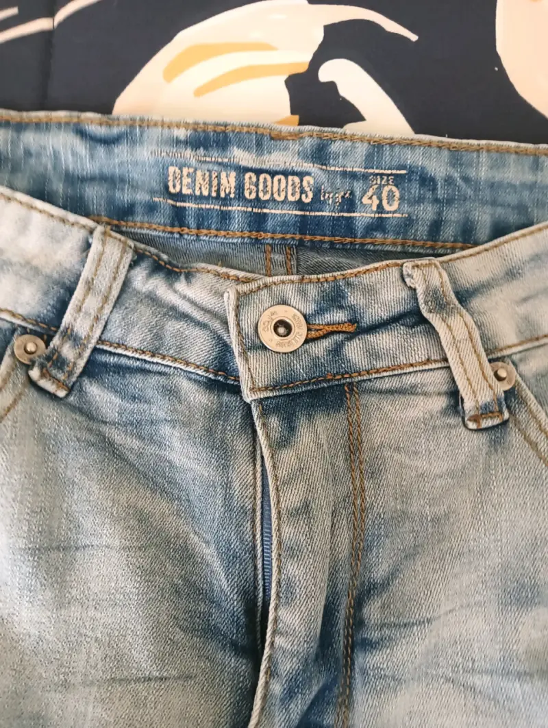 Jeans desgastados Denim Goods talla 40 - 1