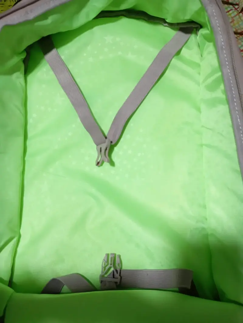 Mochila Head rosa con detalles verdes - 4