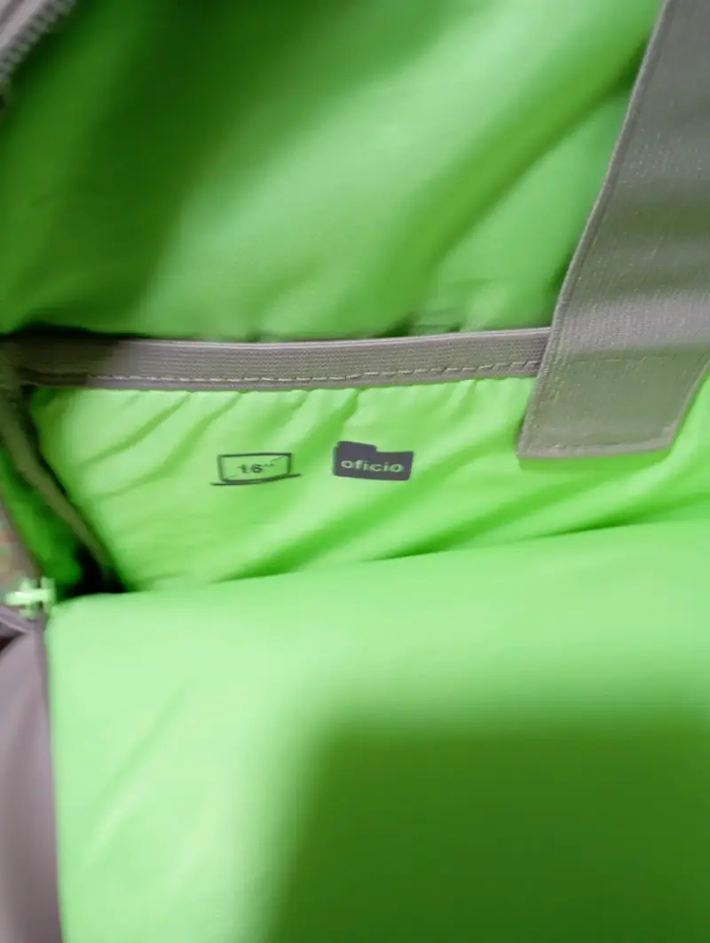 Mochila Head rosa con detalles verdes - 5