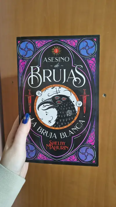 ALTERNATIVO Libro Asesino de Brujas Shelby Mahurin - miniatura 1