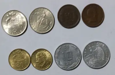 Colección de monedas antiguas variadas de Chile - miniatura 3