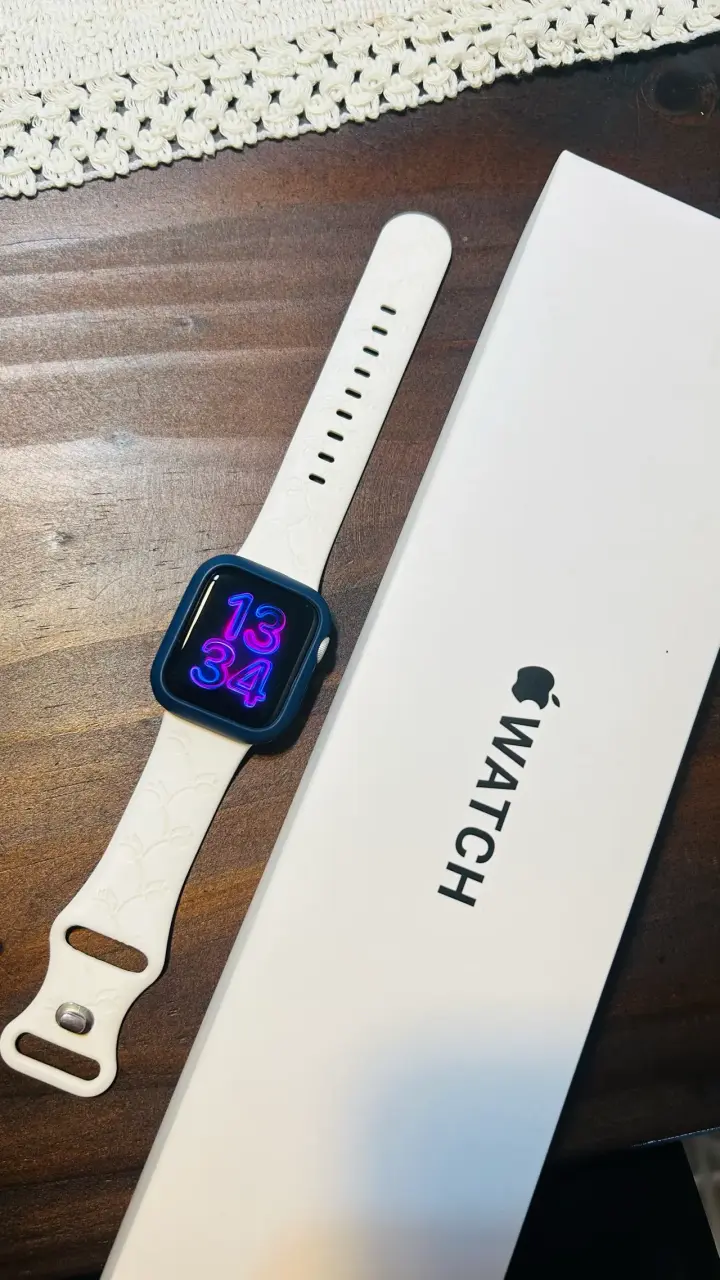 Apple Watch SE 40mm - 1
