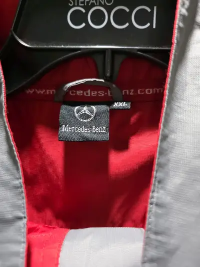 Chaqueta Mercedes-Benz Fórmula Uno gris - miniatura 3