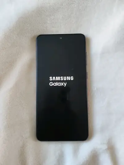 Samsung Galaxy S21 Fe en buen estado - miniatura 3