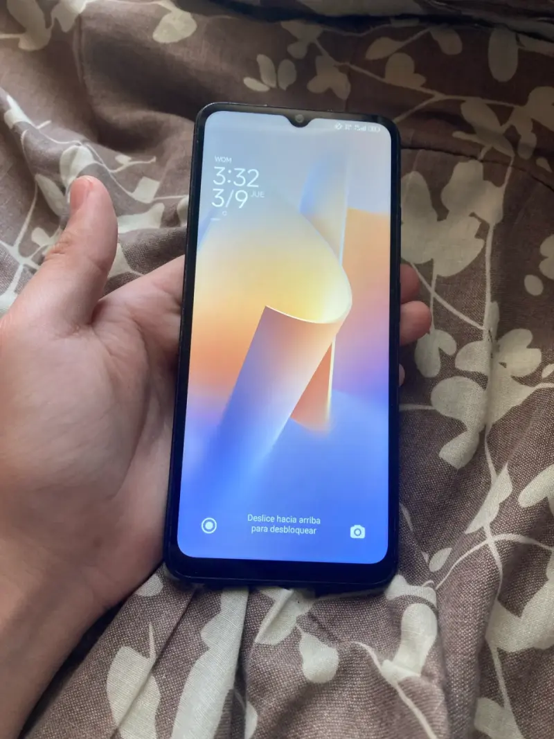 Redmi 12c sin detalle carcasa 64 rom 3 ram - 2