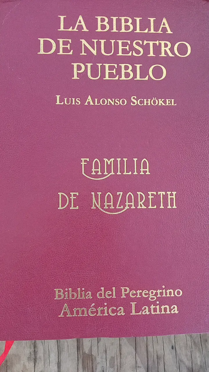 Biblia de Nuestro Pueblo Familia de Nazareth - 1