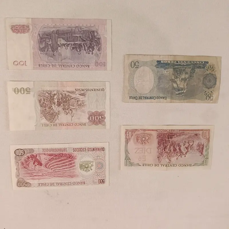 Billetes antiguos de Chile en buen estado - 1
