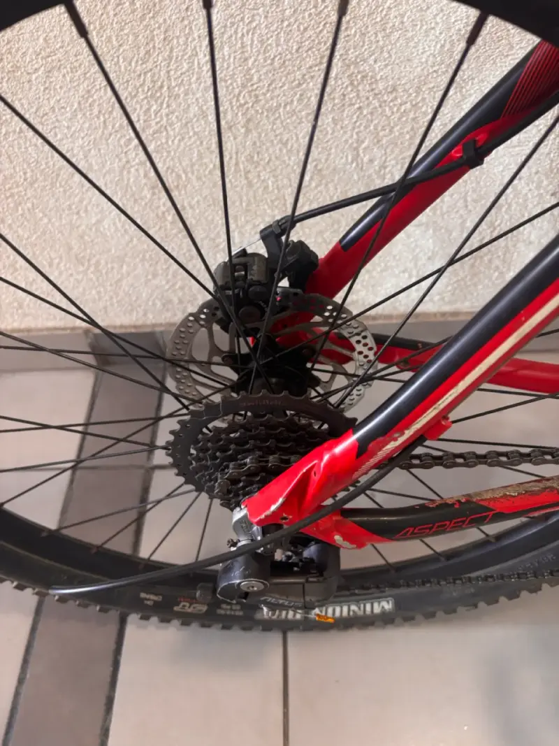 Bicicleta de montaña Scott Aspect 650 roja - 3