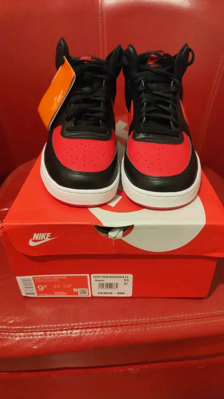 Zapatillas Nike Court Vision Mid Negras y Rojas - 1