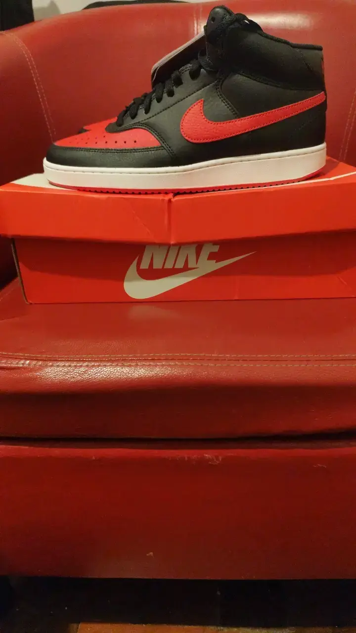 Zapatillas Nike Court Vision Mid Negras y Rojas - 4