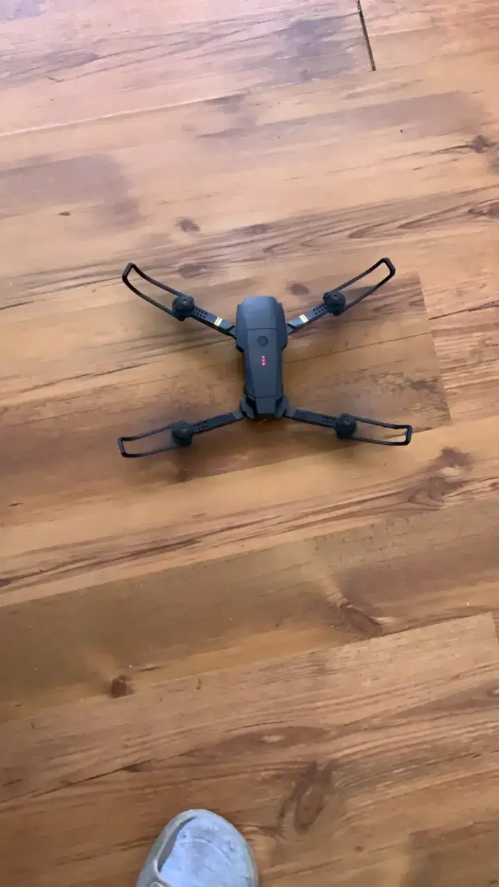 Drone plegable con control remoto y estuche - 2