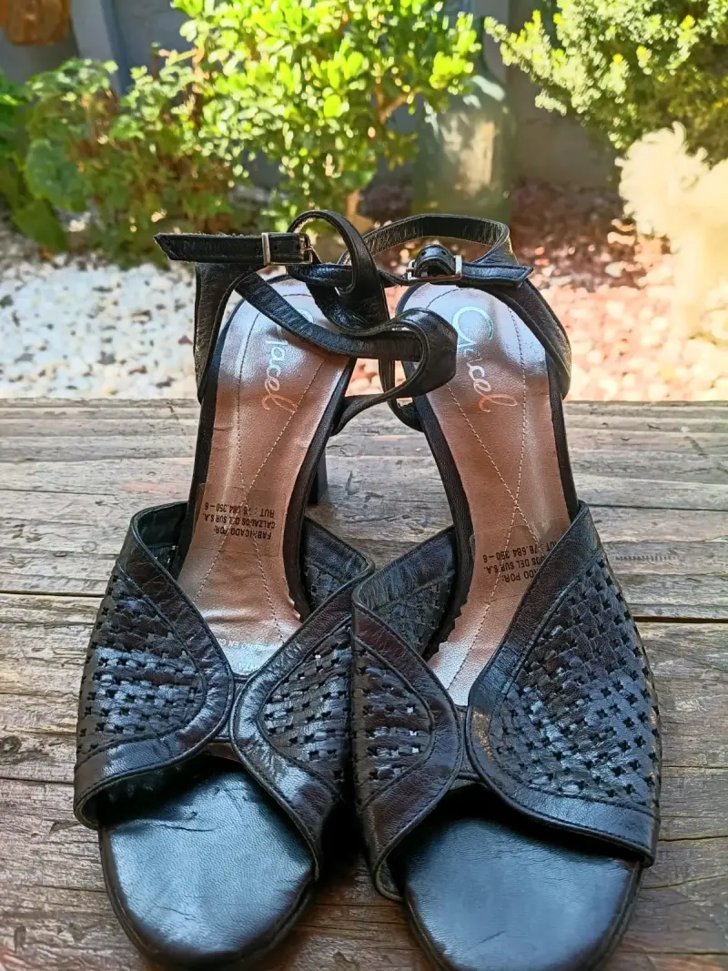 Sandalias de cuero negro con tacón alto Orcel - 1