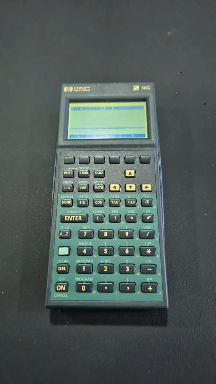 Calculadora HP 38G - 1