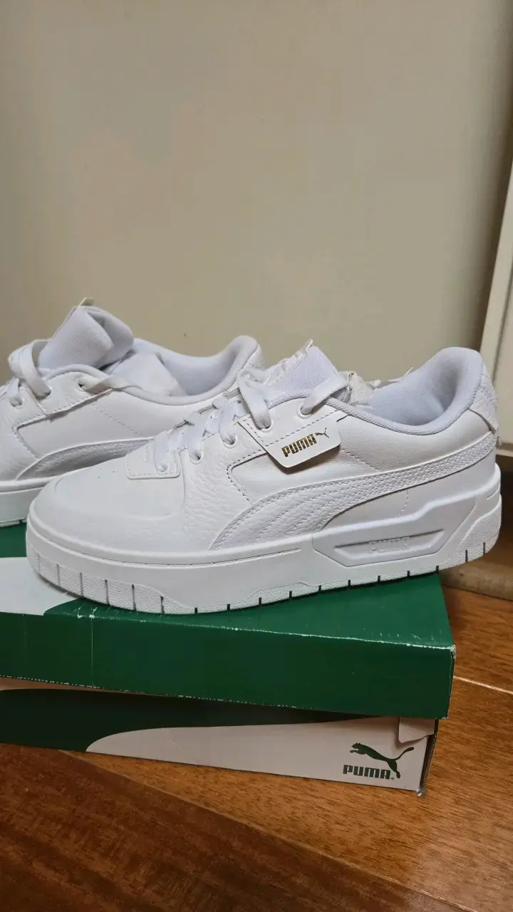 Zapatillas deportivas blancas Puma para mujer - 3