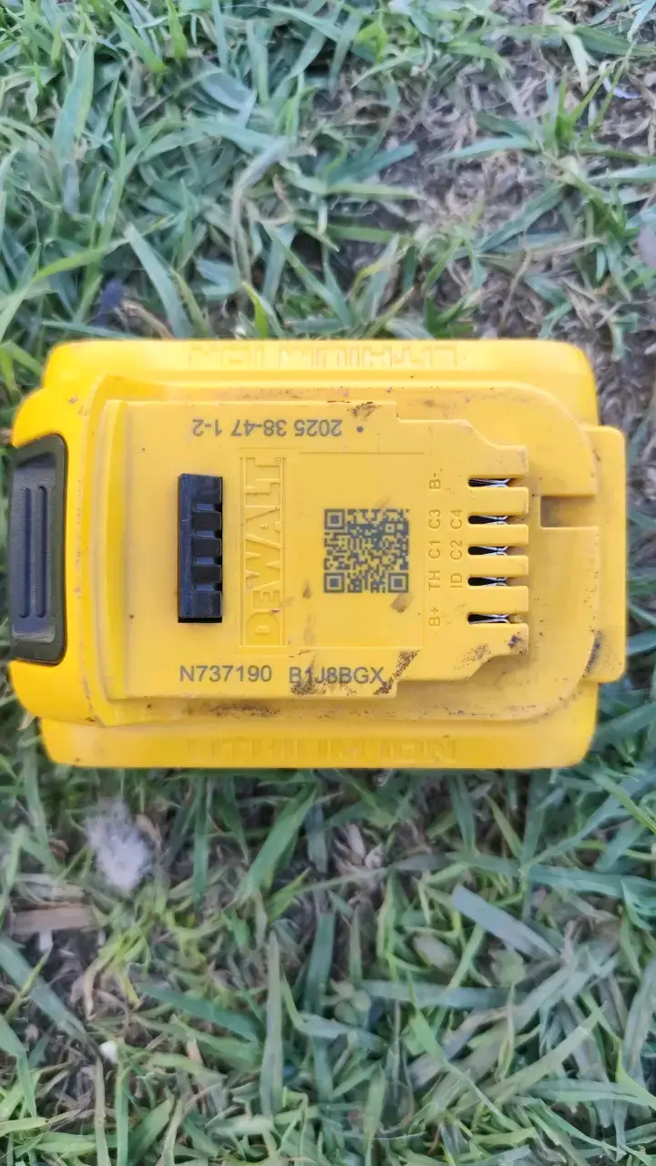 Batería DeWalt 20V 2Ah para herramientas eléctricas - 1