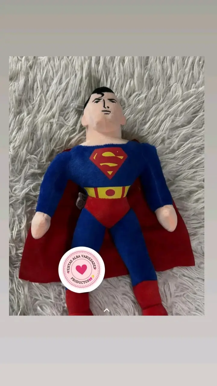Peluche de superhéroe con capa roja - 1