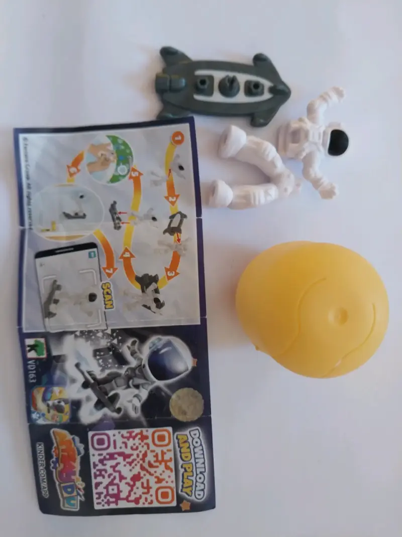 Juguete sorpresa astronauta Kinder Joy