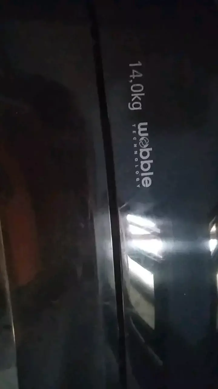 Lavadora Samsung 14 kg con tecnología Wobble - 3