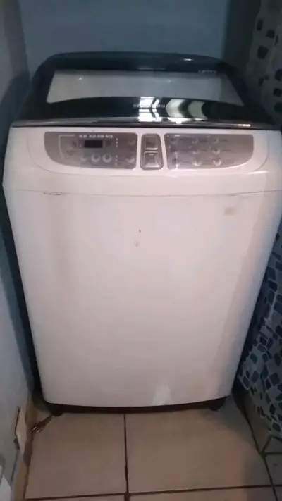 Lavadora Samsung 14 kg con tecnología Wobble - miniatura 4