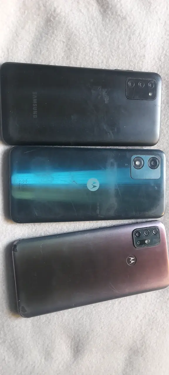 Lote de tres smartphones usados - 2