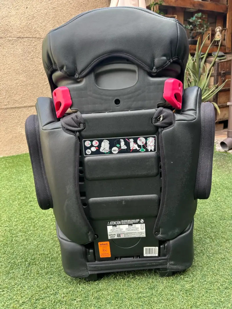 Silla de Auto Infanti Negra para Niños - 2
