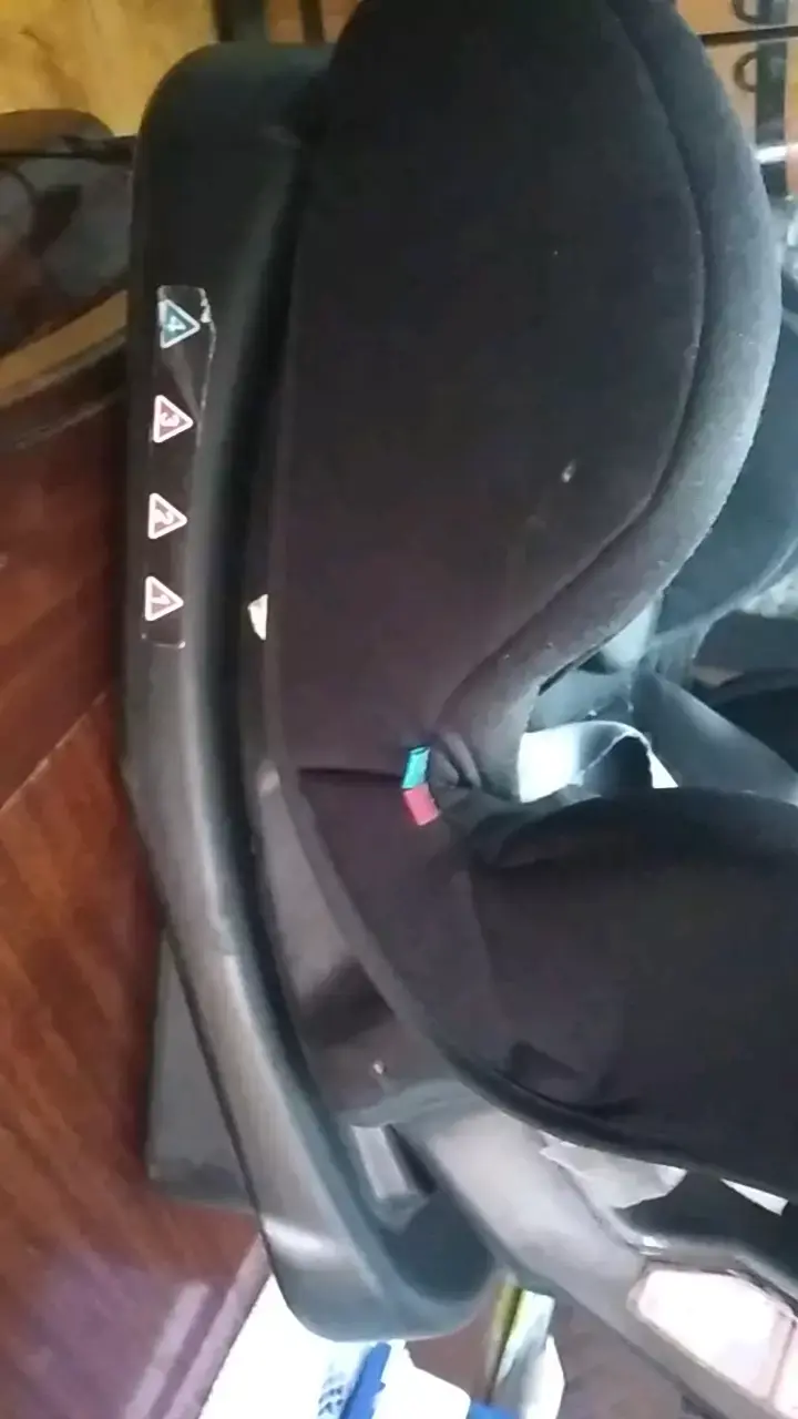 Silla de auto para bebé Bebesit negra - 5