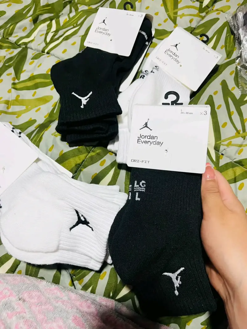 Calcetines Jordan Everyday Dri-Fit Negro y Blanco