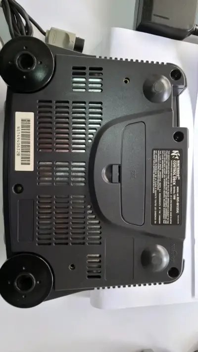 Consola Nintendo 64 con juegos y accesorios - miniatura 6