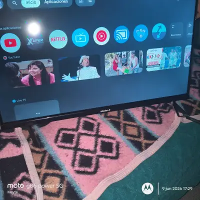Smart TV Master-G con aplicaciones integradas - miniatura 1