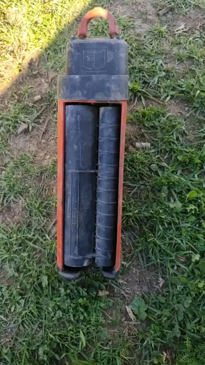 Pistola de calafateo Hilti MD 2500 usada - miniatura 4