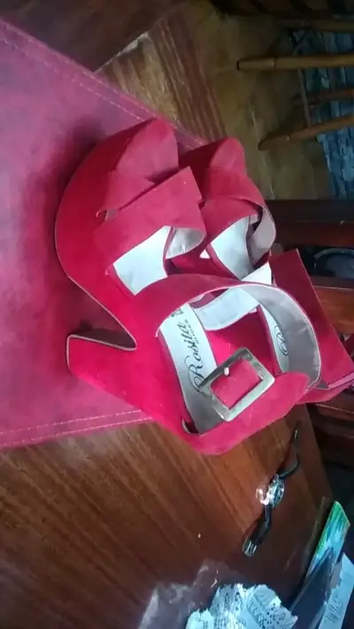Sandalias de tacón alto rojas Rosita Shoes - miniatura 2